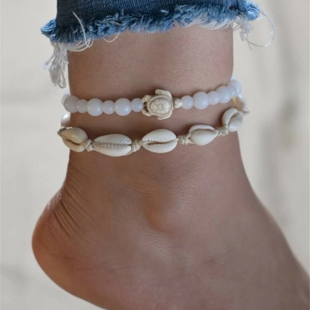 2 piece shell and turtle anklets